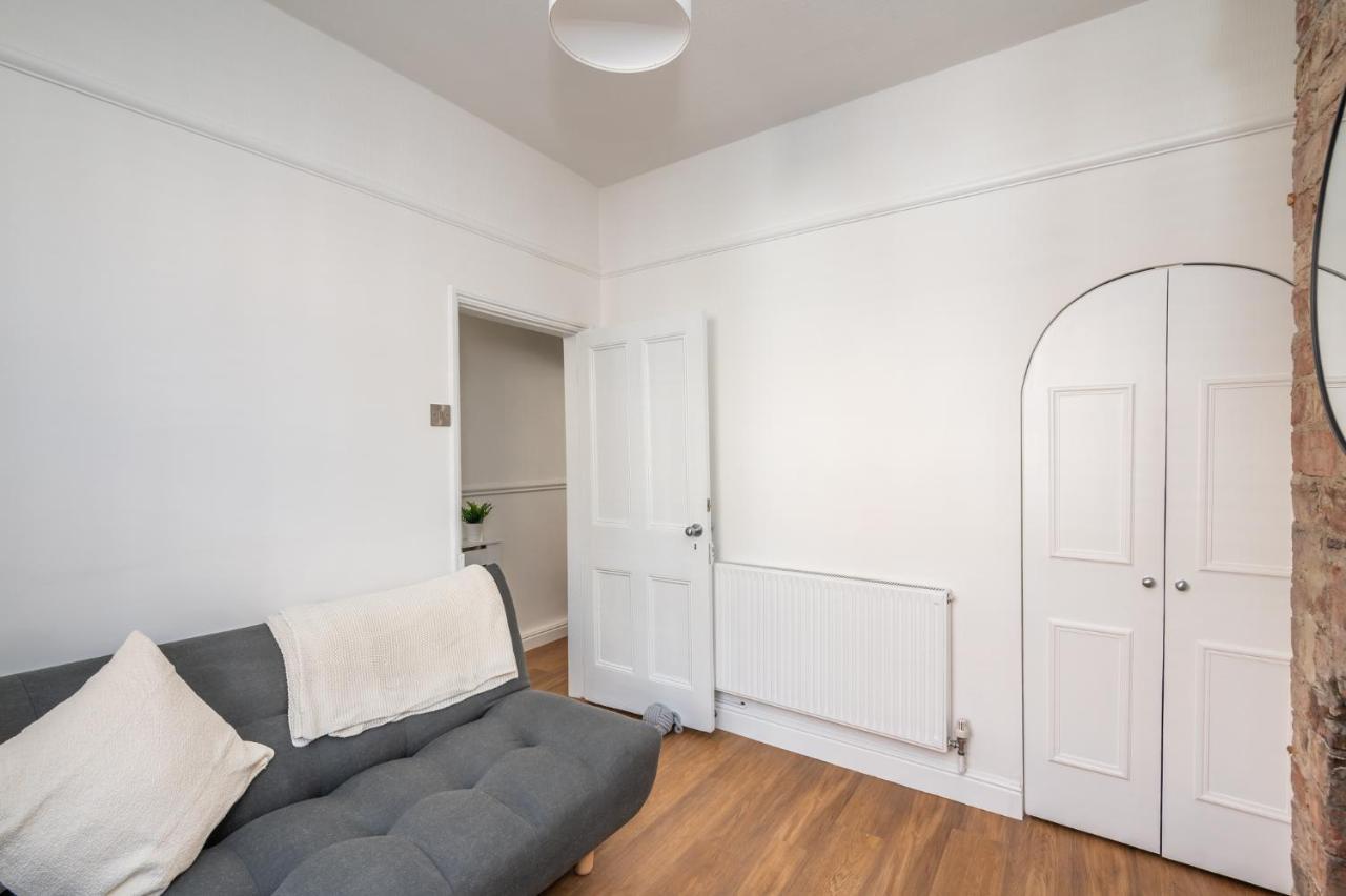 Stylish, Centrally Located Terrace - Pass The Key York Exterior photo