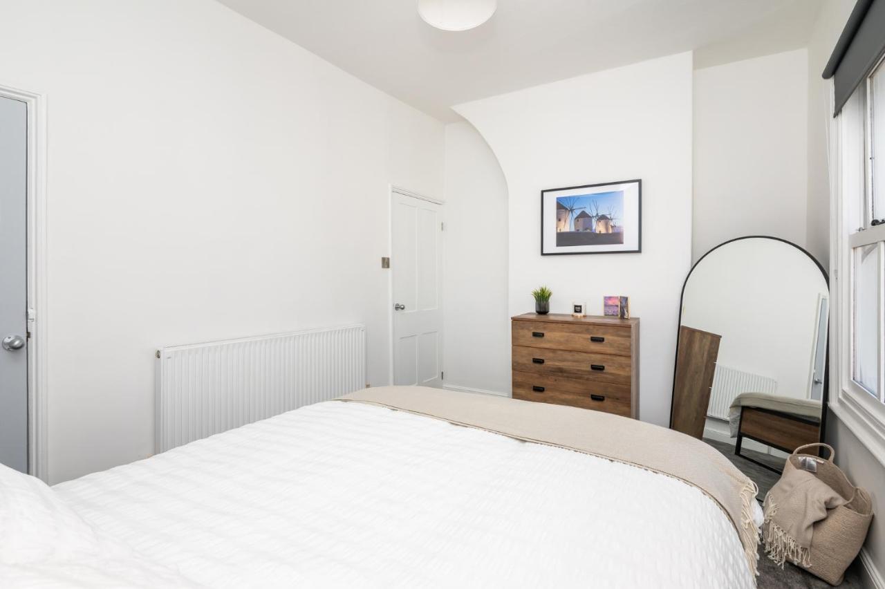 Stylish, Centrally Located Terrace - Pass The Key York Exterior photo